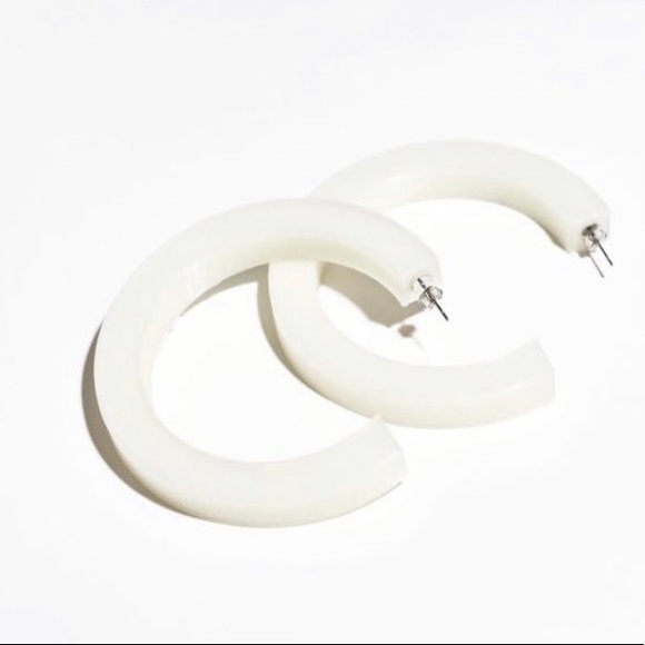 Pink hoop earrings - Picture 2 of 2